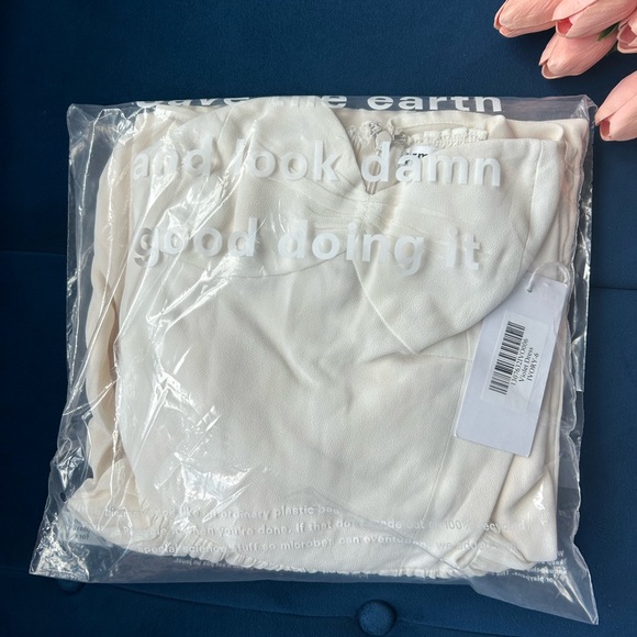 Reformation Violet Dress - Picture 7 of 7